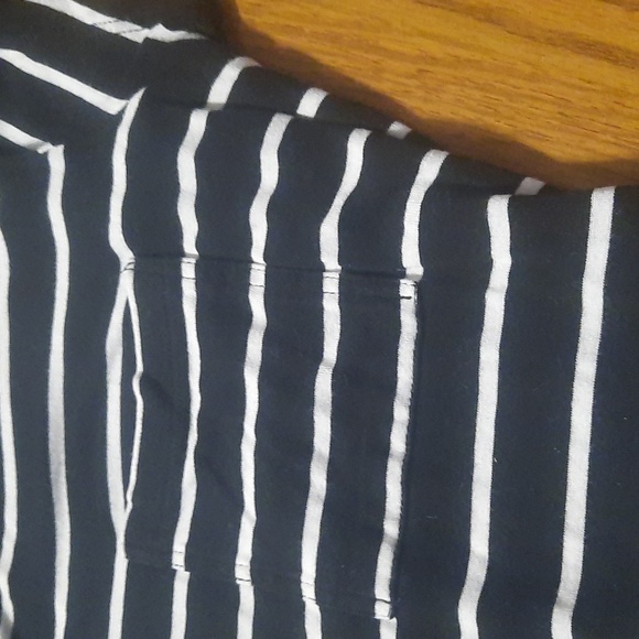 Attention fitted short sleeve t-shirt size large - Picture 7 of 7